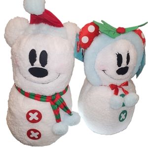 Disney 23-in Door Decoration Mickey and Minnie Mouse Festivity Christmas Decor